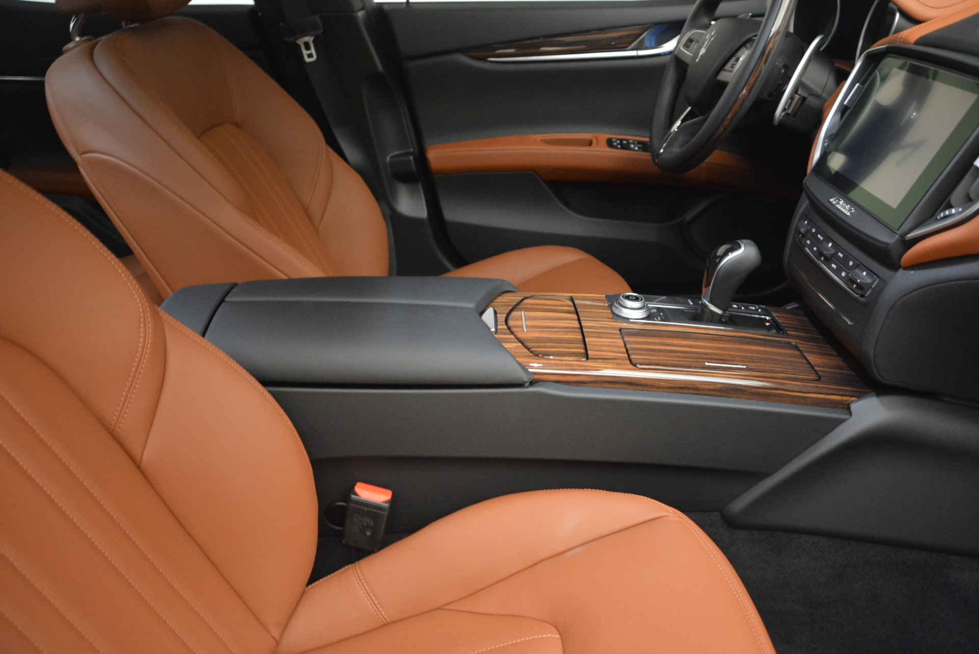 New-2017-Maserati-Ghibli-S-Q4