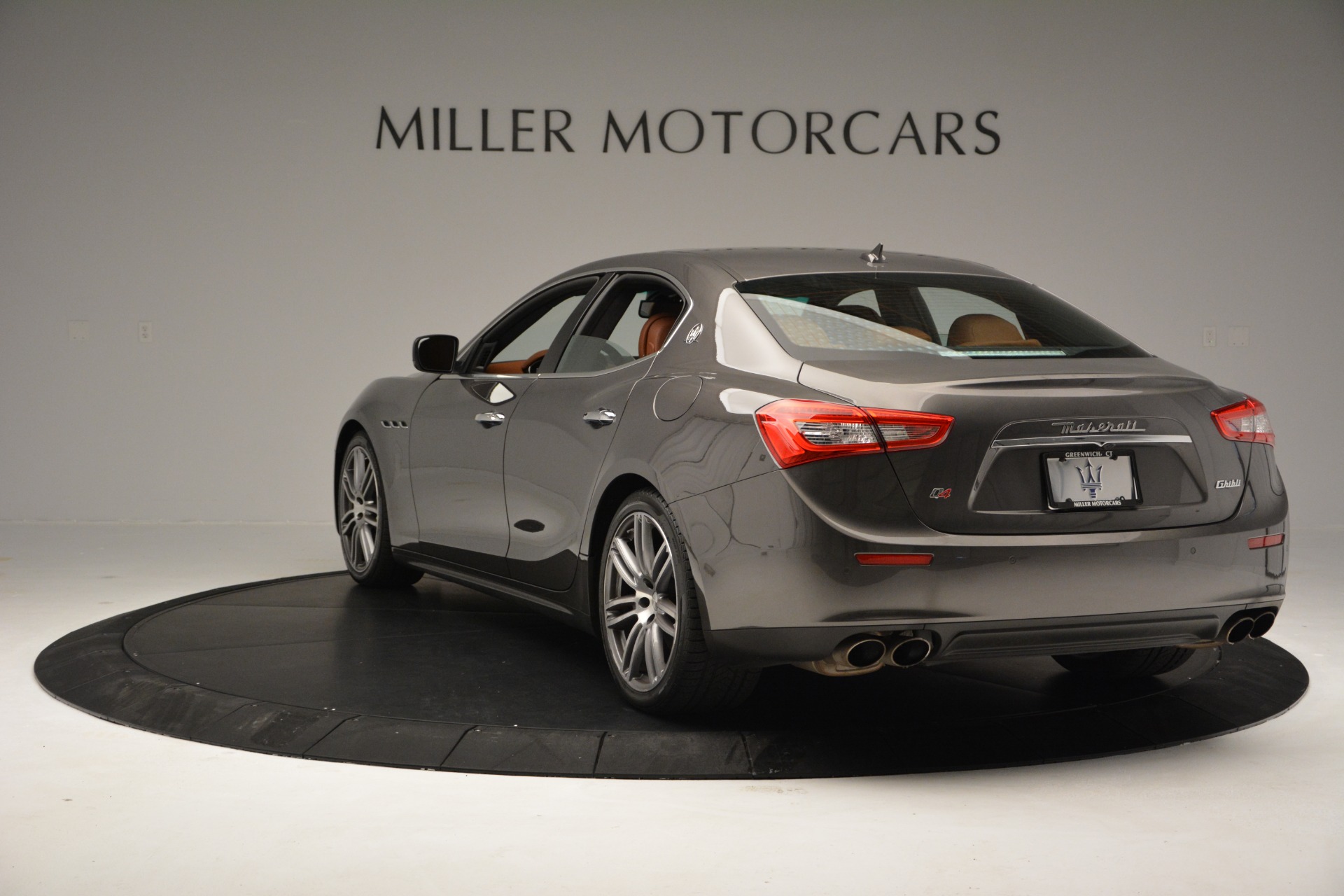 New-2017-Maserati-Ghibli-S-Q4