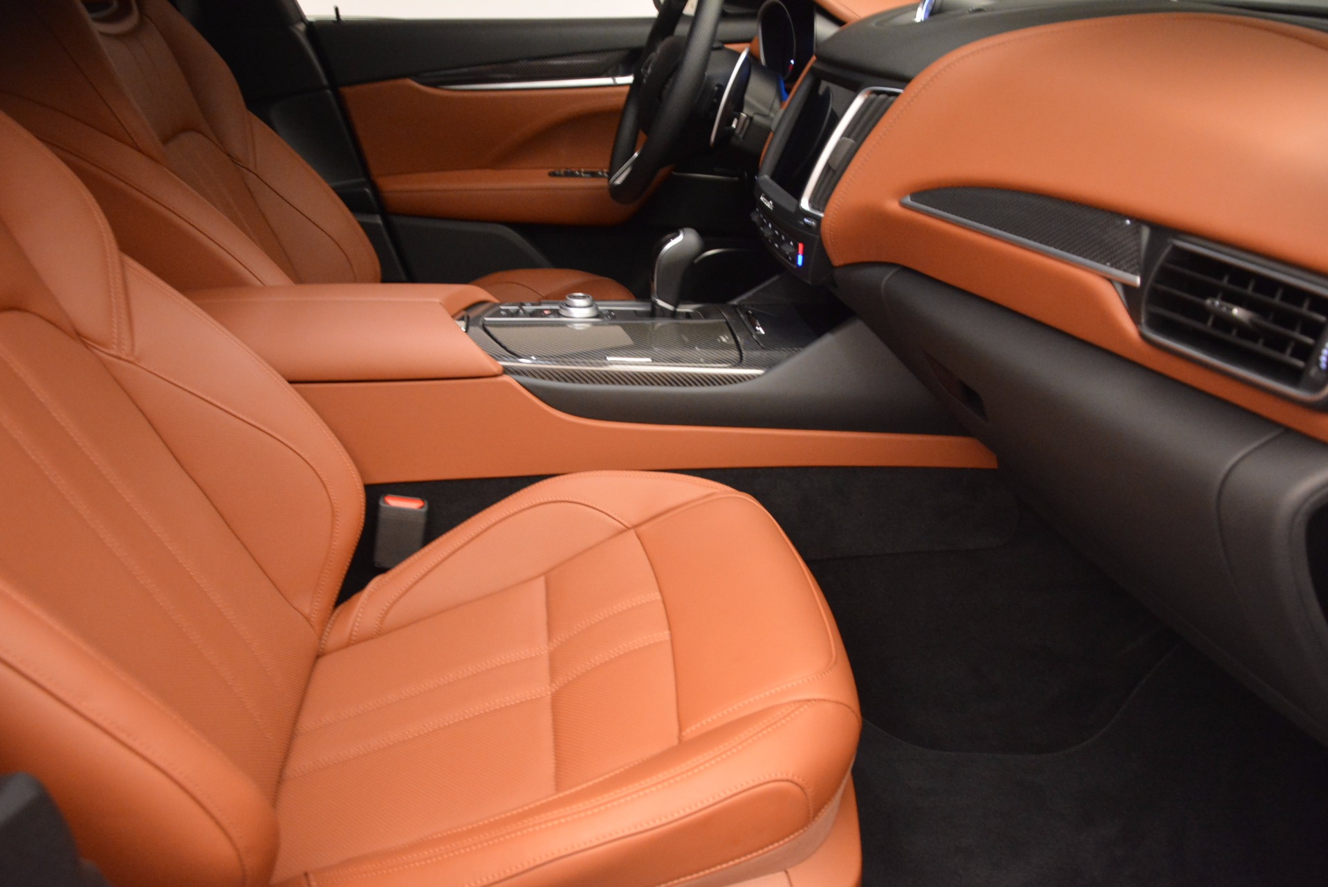 New-2017-Maserati-Levante-S