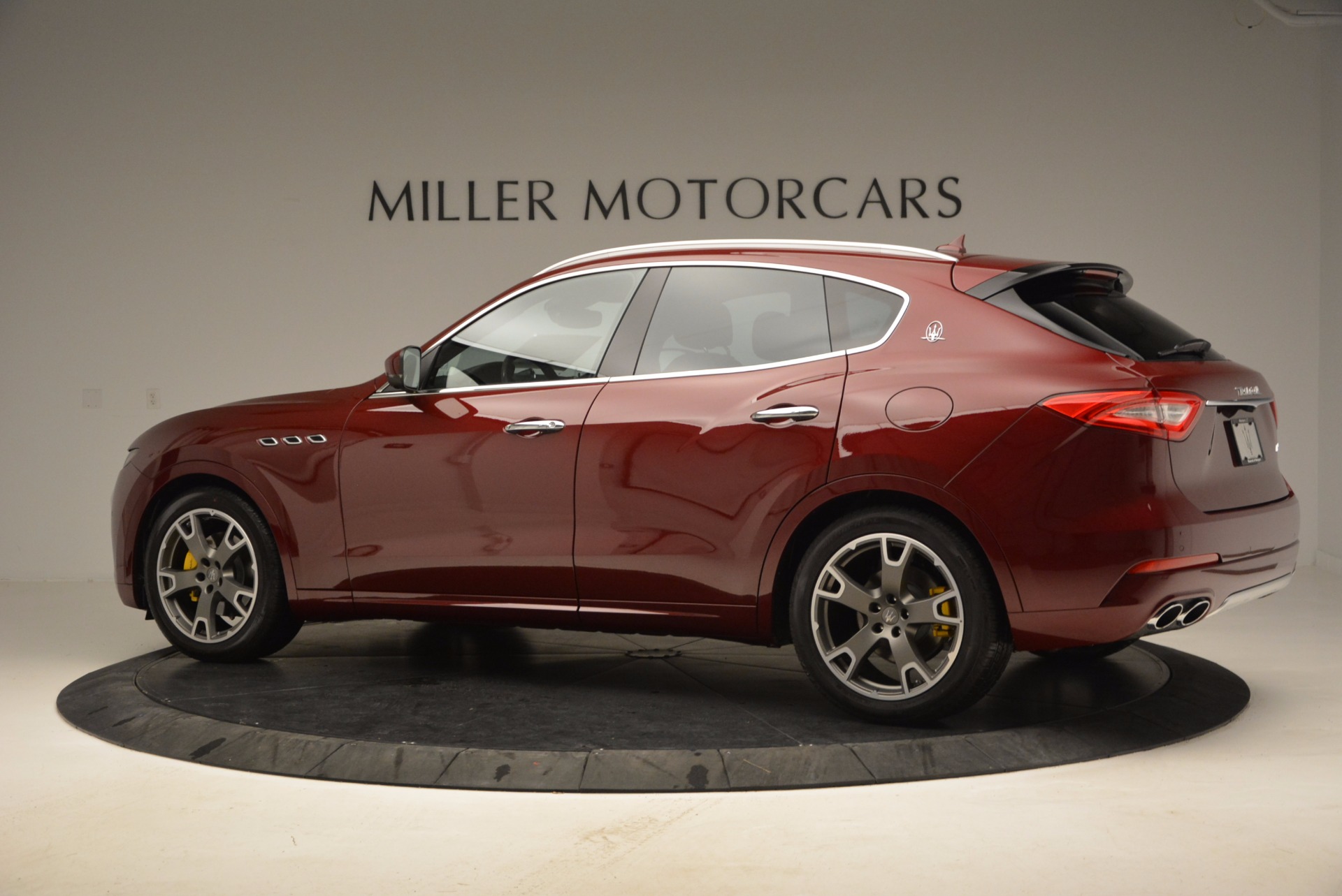 New-2017-Maserati-Levante-S