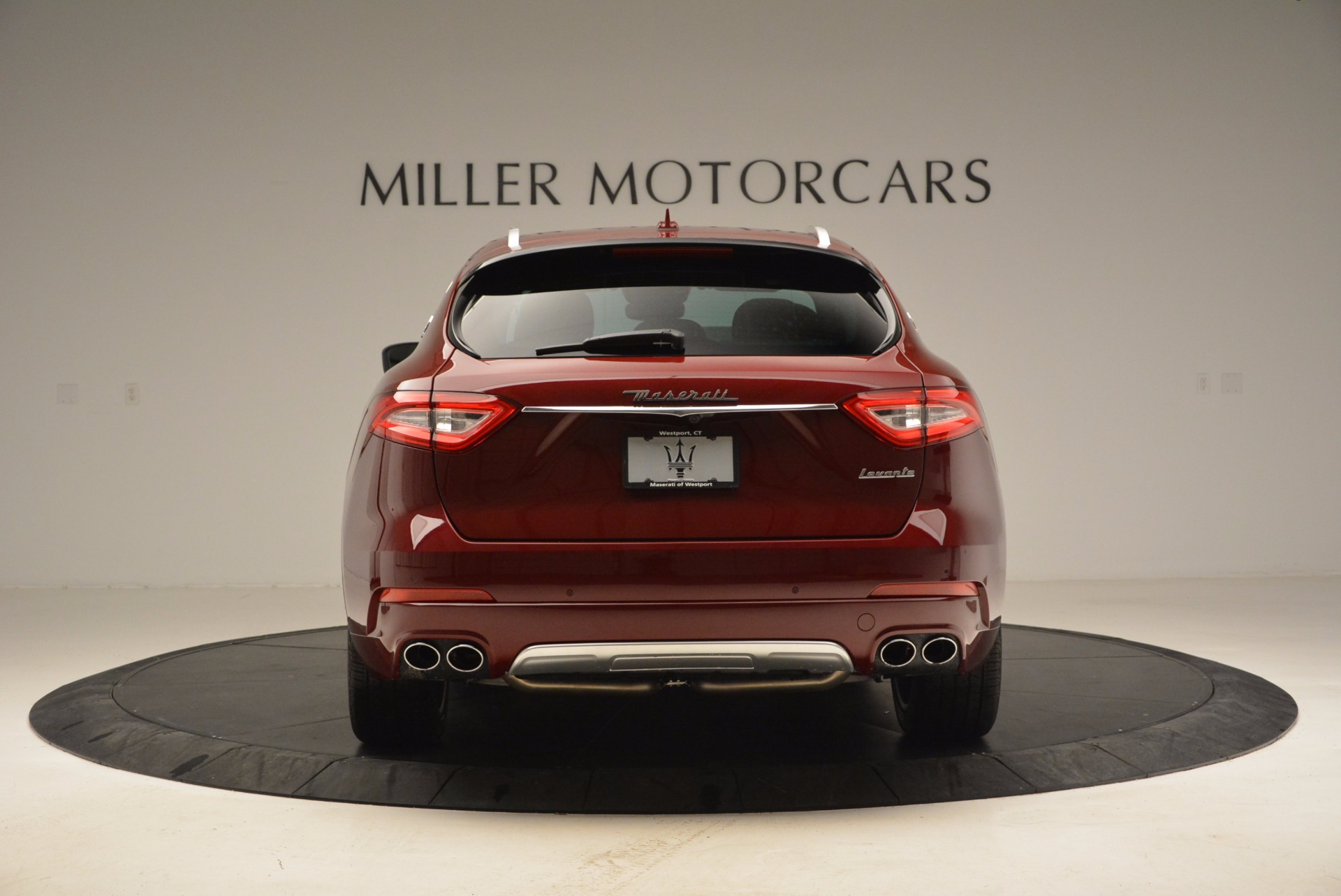 New-2017-Maserati-Levante-S