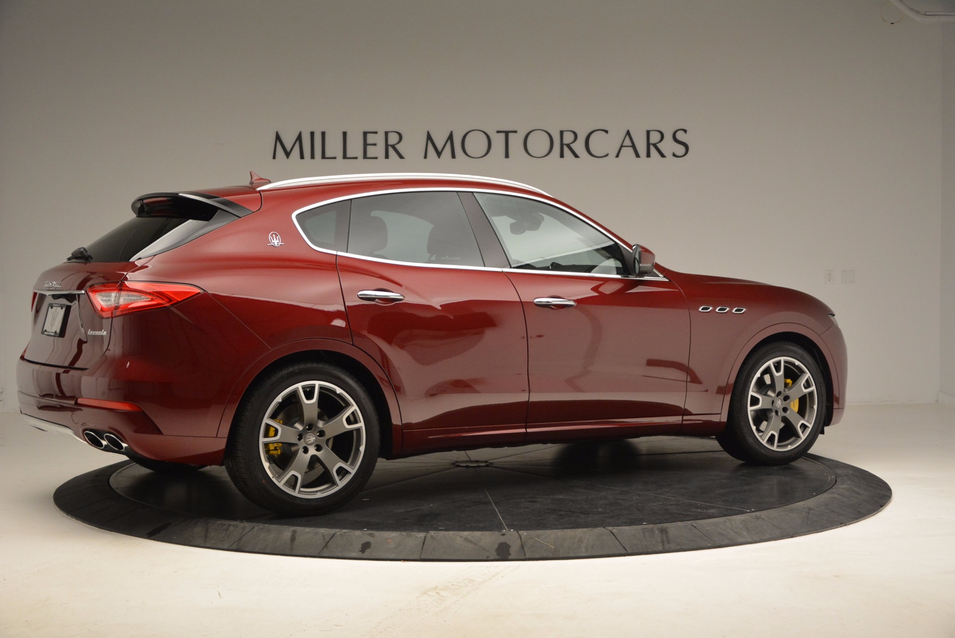 New-2017-Maserati-Levante-S