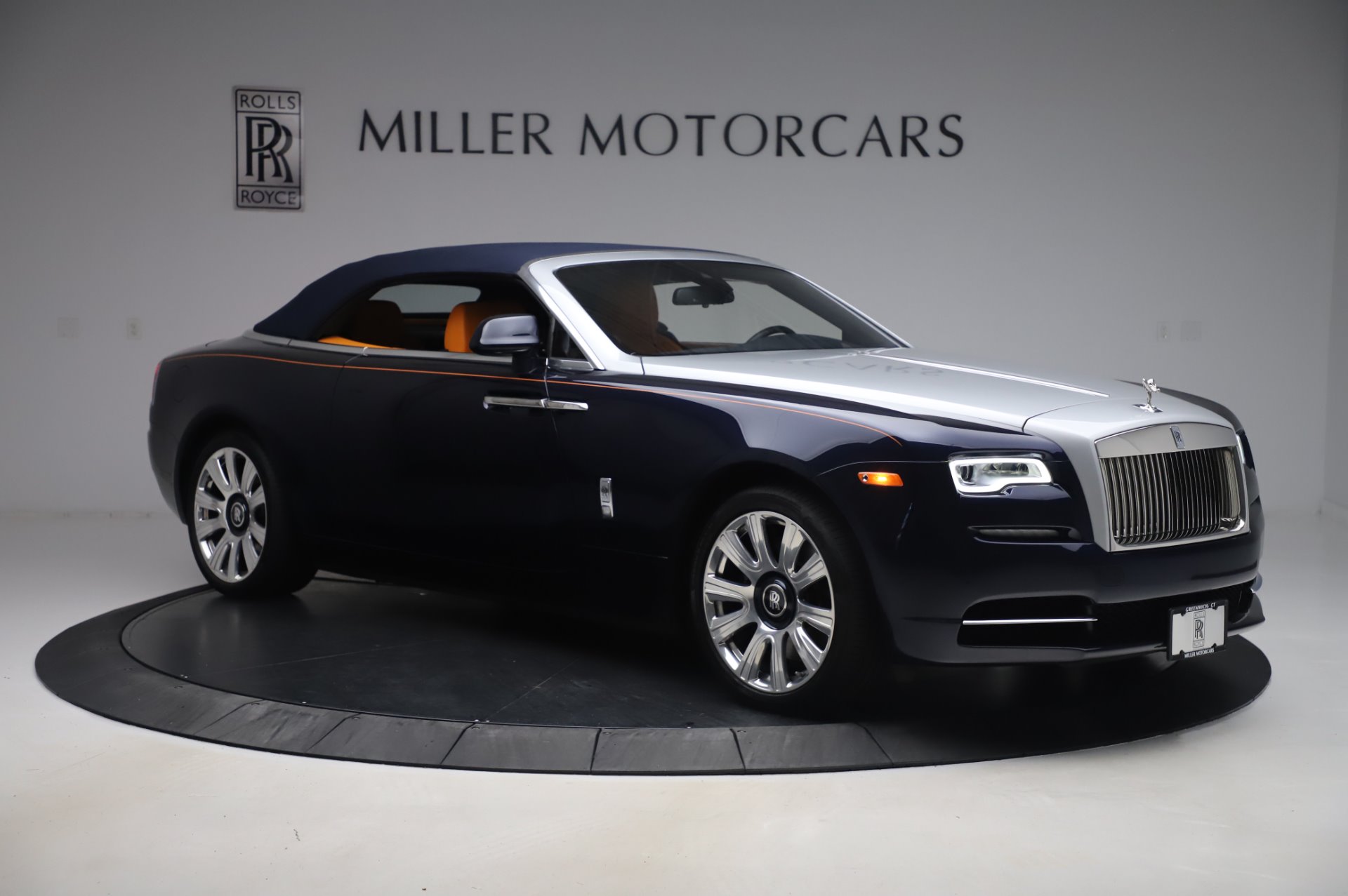 Used-2017-Rolls-Royce-Dawn