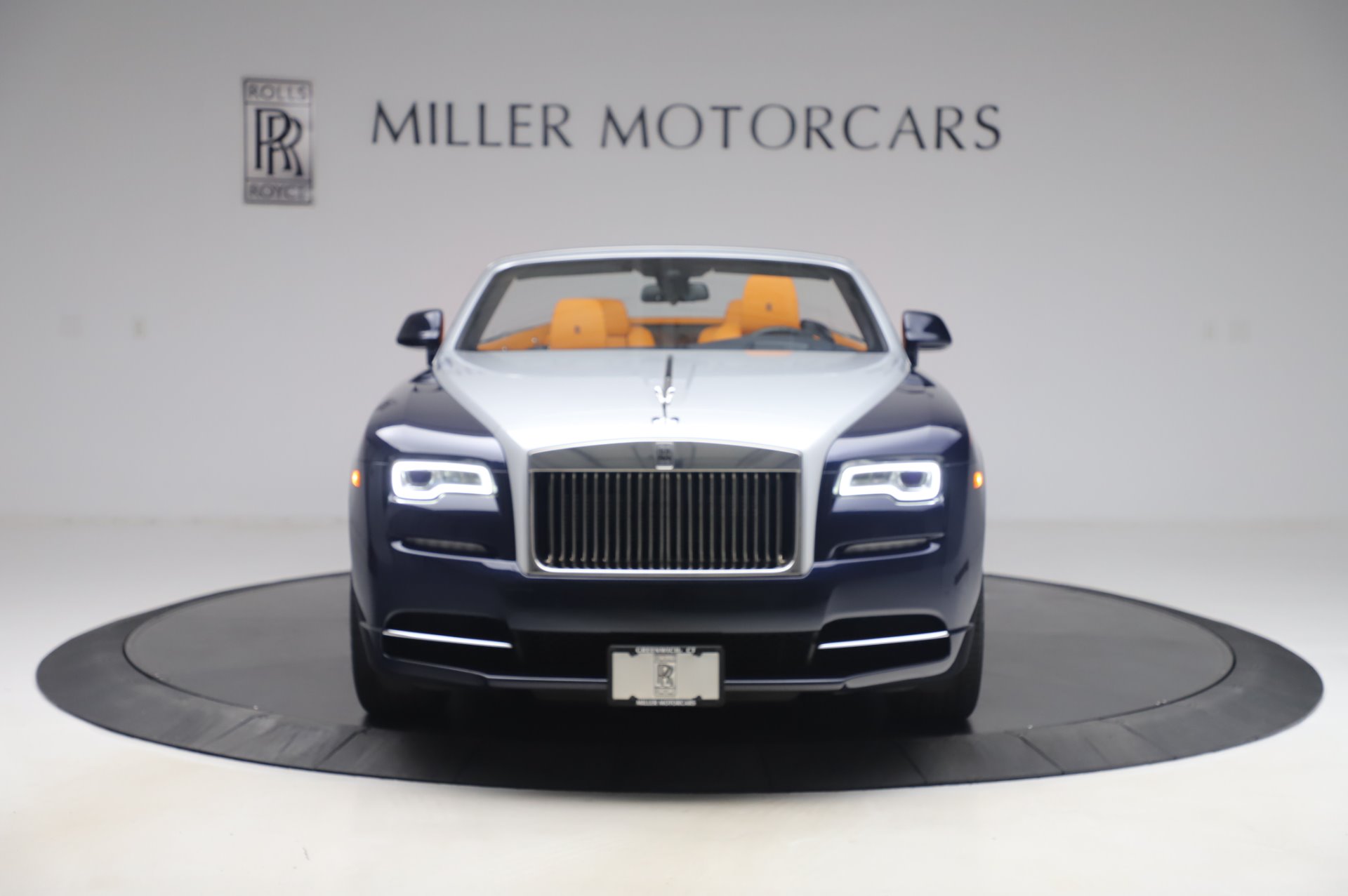 Used-2017-Rolls-Royce-Dawn