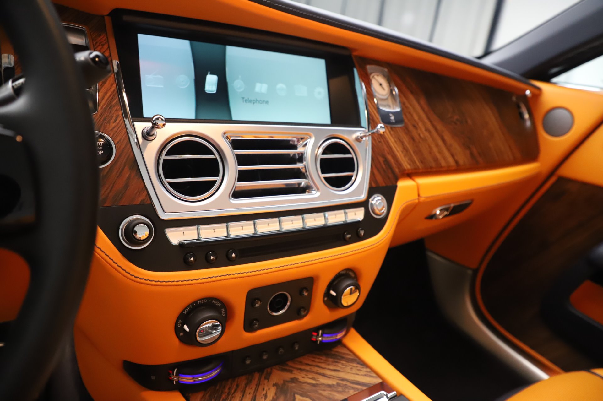 Used-2017-Rolls-Royce-Dawn