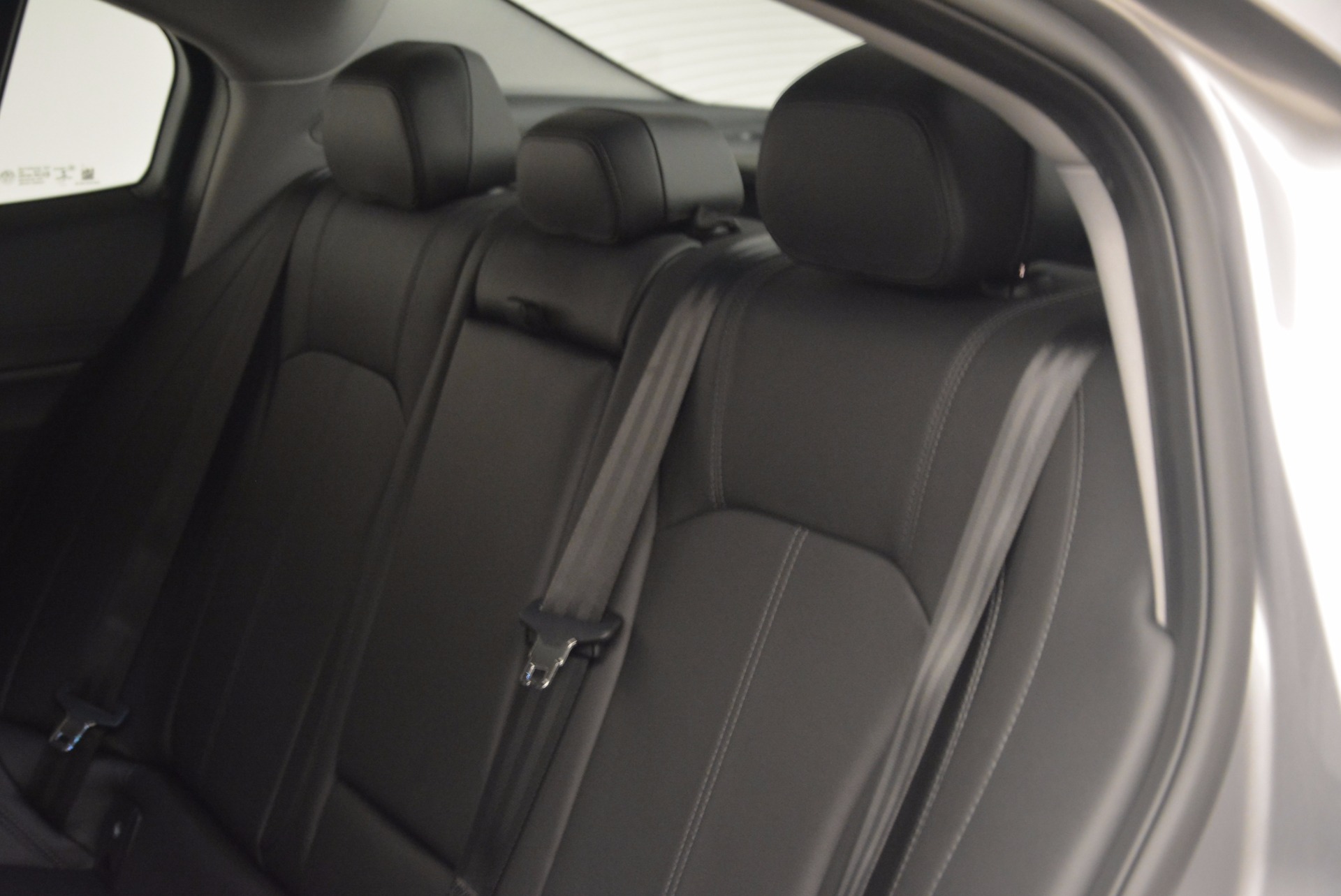 New-2017-Alfa-Romeo-Giulia-Q4