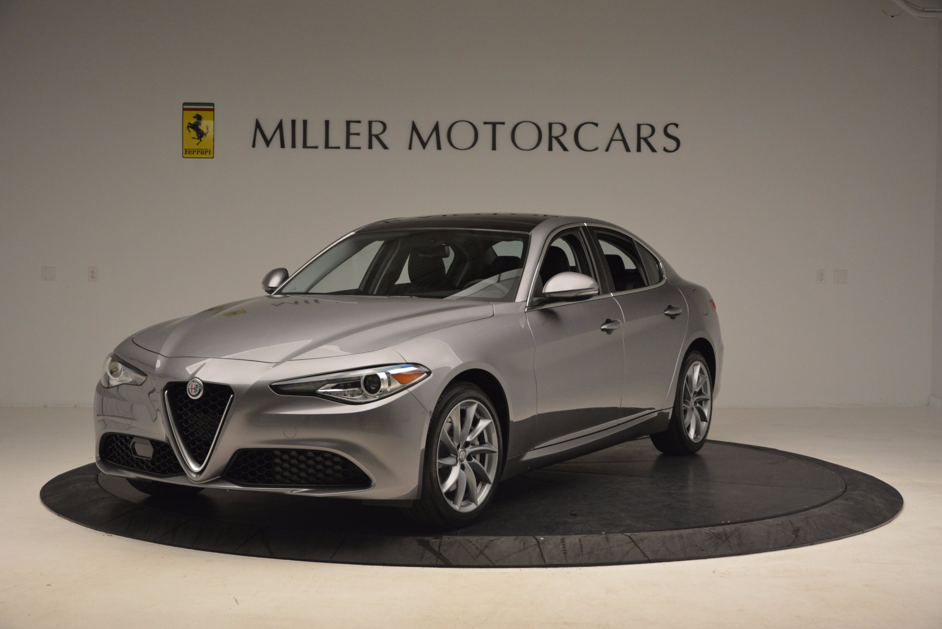 New-2017-Alfa-Romeo-Giulia-Q4