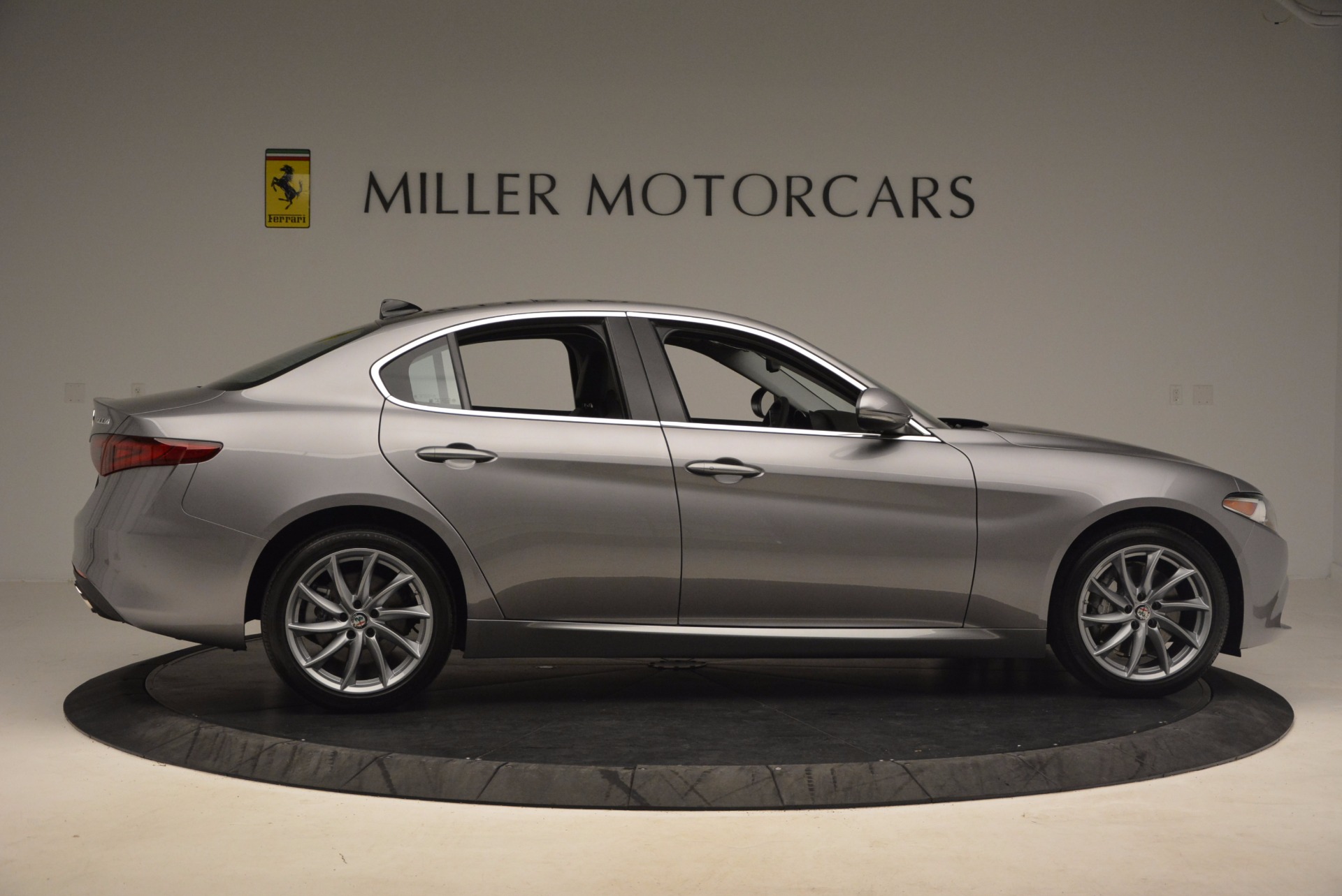 New-2017-Alfa-Romeo-Giulia-Q4