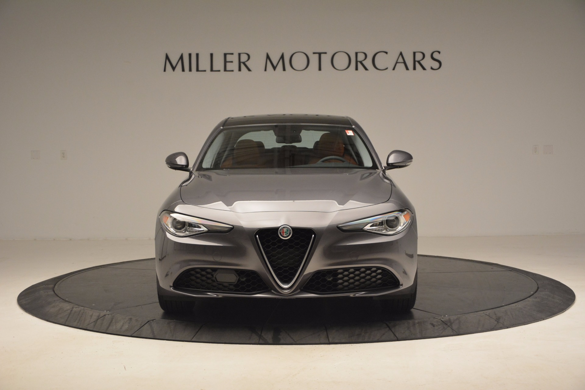 New-2017-Alfa-Romeo-Giulia-Q4