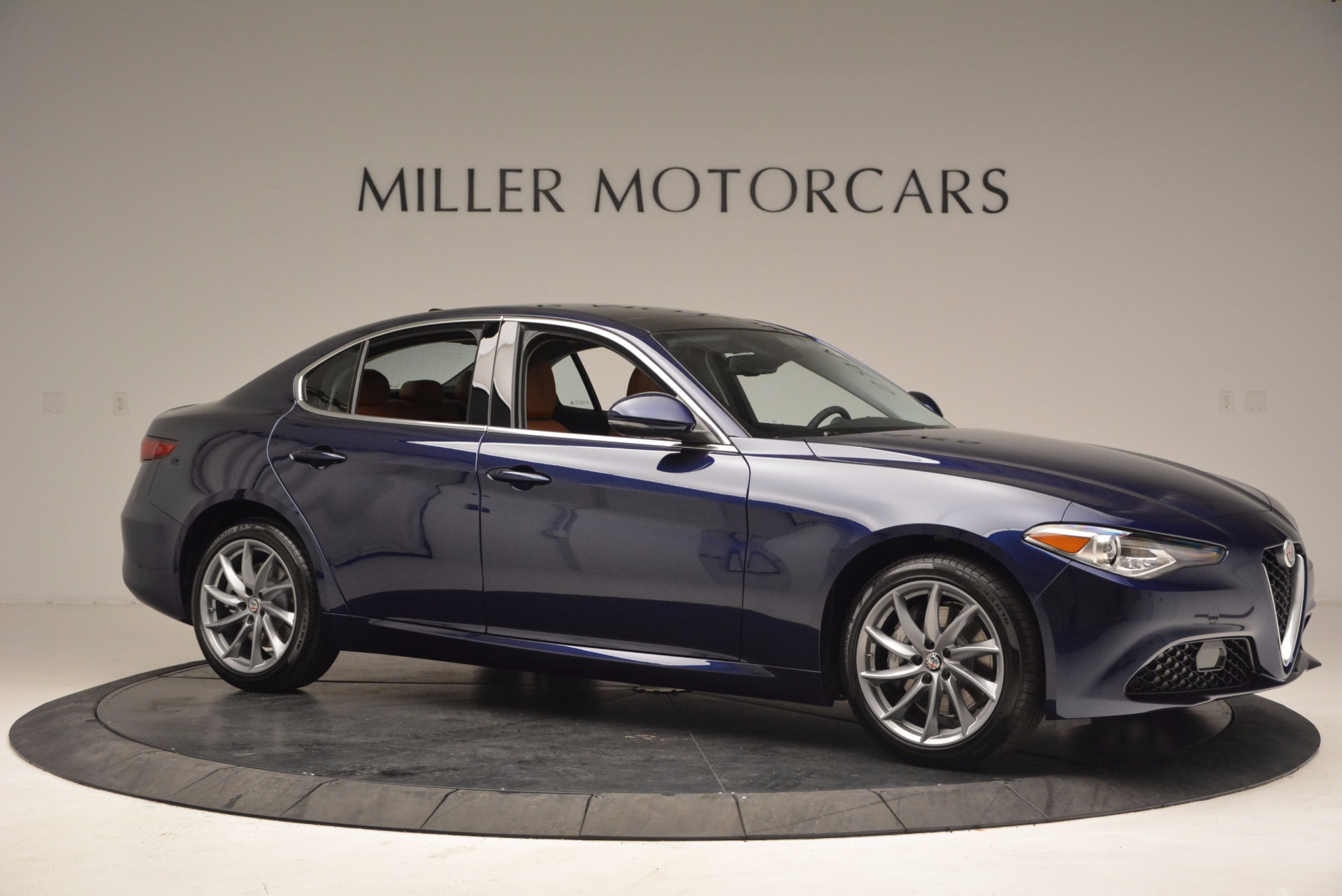 New-2017-Alfa-Romeo-Giulia-Q4