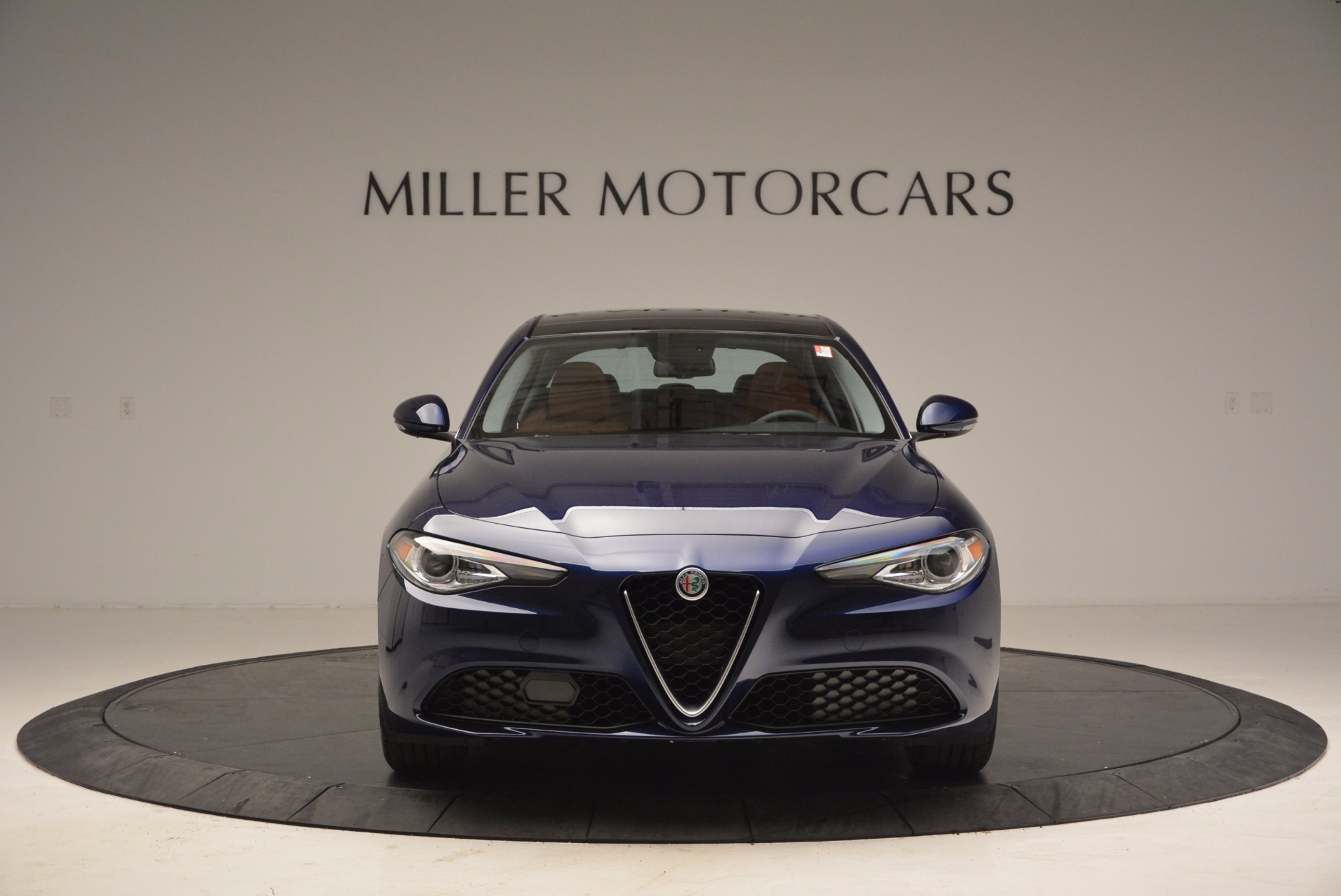 New-2017-Alfa-Romeo-Giulia-Q4