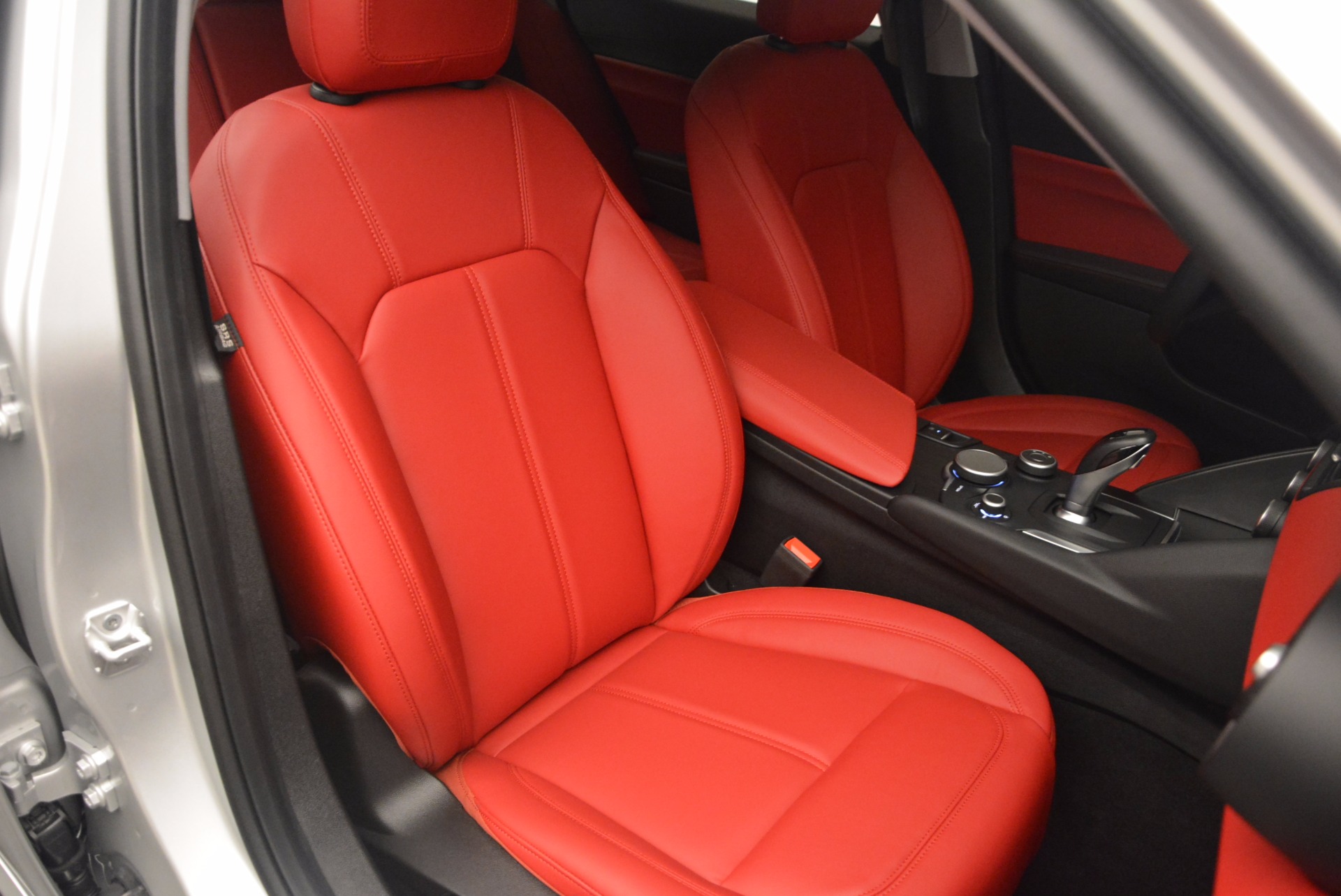 New-2017-Alfa-Romeo-Giulia-Q4