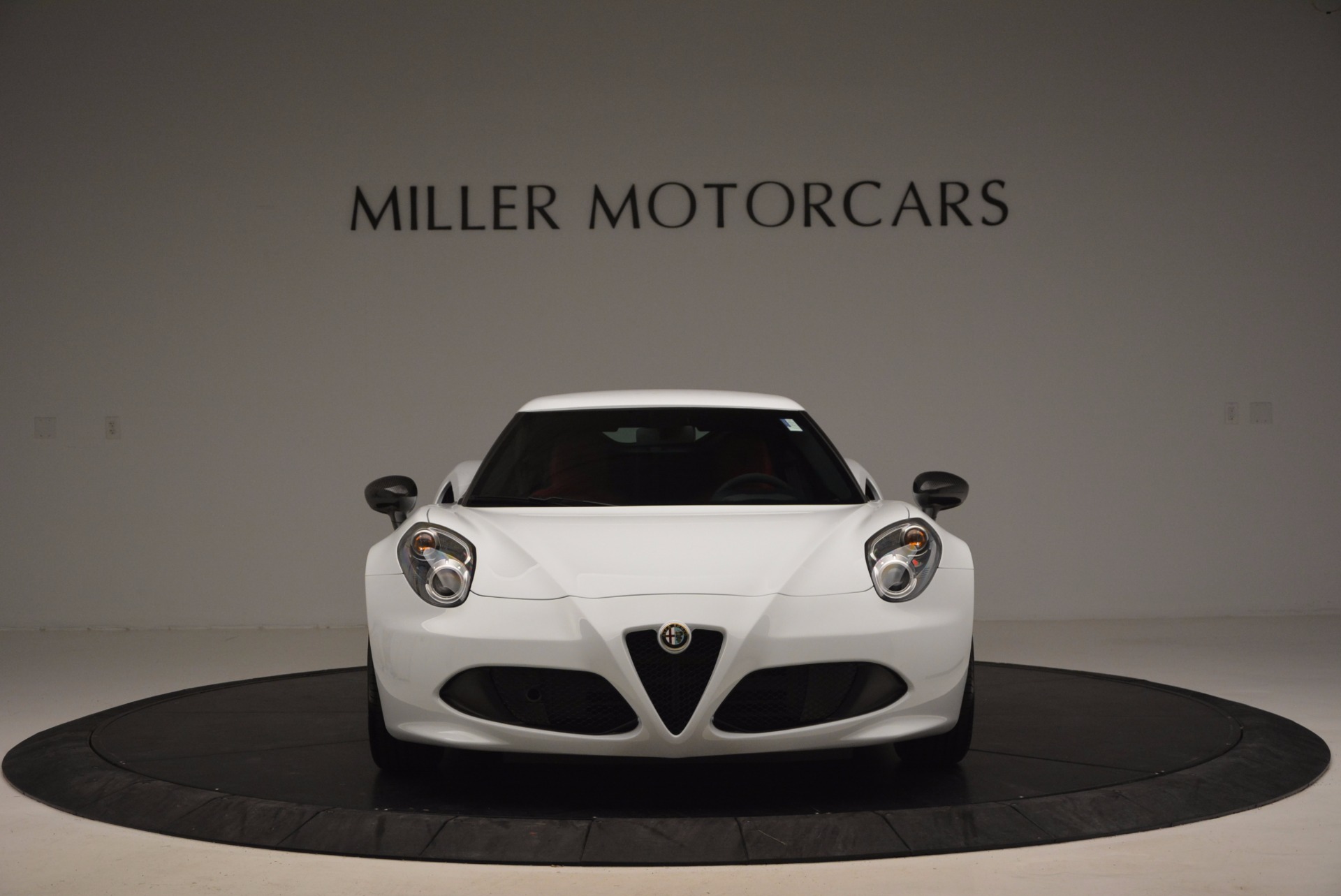 New-2016-Alfa-Romeo-4C-Coupe